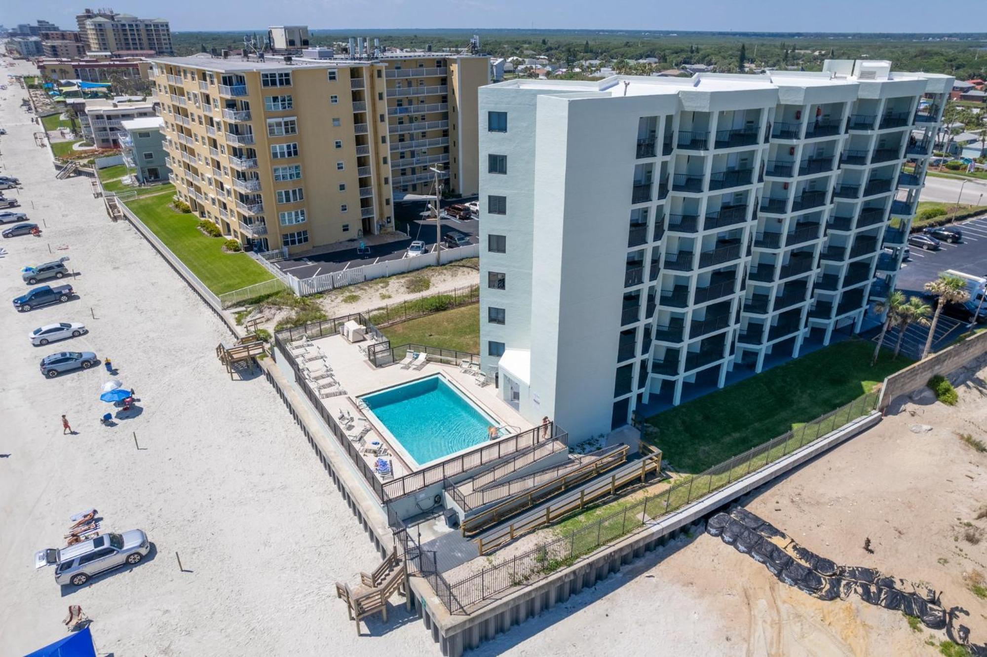 Ocean View With A Beachfront Pool At Ocean Trillium Condo ~ 403 Ню Смирна Бийч Екстериор снимка